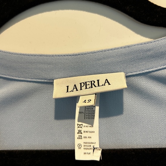 LA PERLA Made in Italy Lounge wear button down blouse LAST PRICE. NO OFFERS - Picture 3 of 4